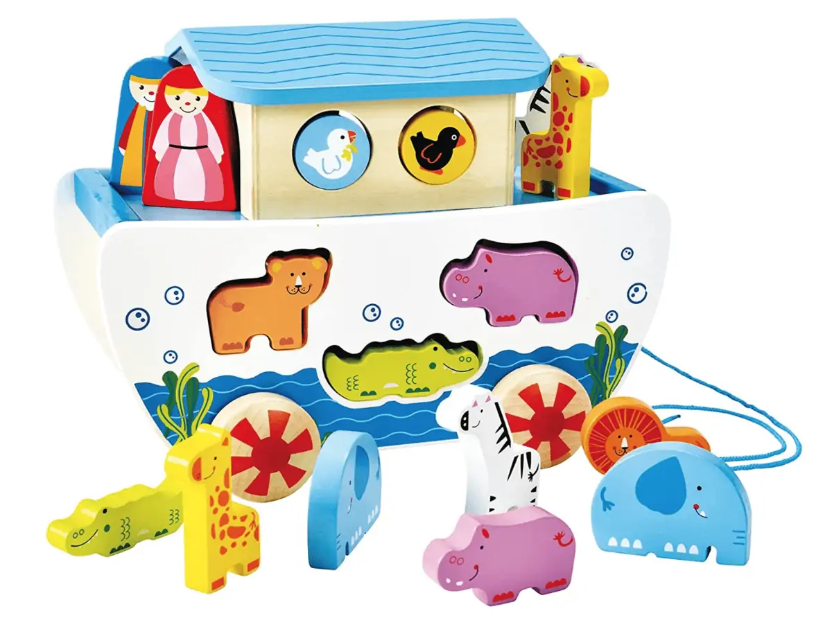 Hape E8049 Nachzieh-Arche, inkl. Formensortierer und Figuren aus Holz, 15,11 € (Prime) statt 27,60 €