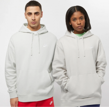 Nike Club Fleece Hoodie e1646306664738