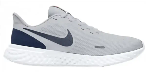 Nike Revolution 5 Laufschuhe (Gr. 40 + 41) für 29,50 € inkl. Versand