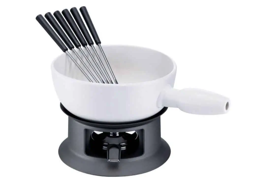 Schulte-Ufer Käse-Fondue Tessin Set (Keramiktopf, 20cm, inkl. Wärmeleitscheibe, 6 Einlegegabeln) für 87,95 € inkl. Versand statt 119,00 €