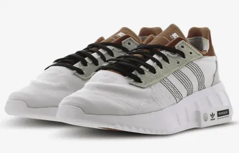 Adidas Earth Runner Primeblue  Kindersneaker (Gr. 38 bis 40) für 39,99 € inkl. Versand (statt 70,00 €)