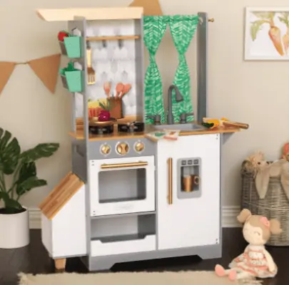 KidKraft – Kinderküche Terrace Garden mit Utensilien und Geschirr für 78,19 € inkl. Versand (statt 139,00 €)