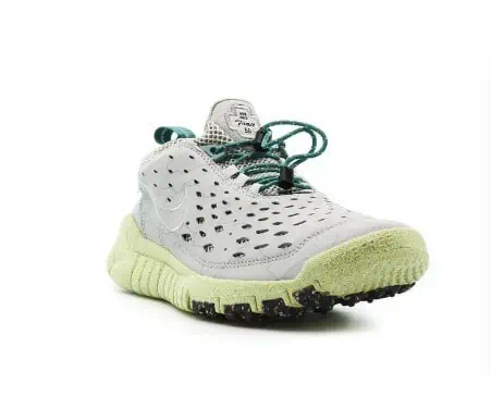 Nike Free Run Trail Sneaker (Gr. 40 bis 42,5) für 51,72 € inkl. Versand (statt 74,45 €)