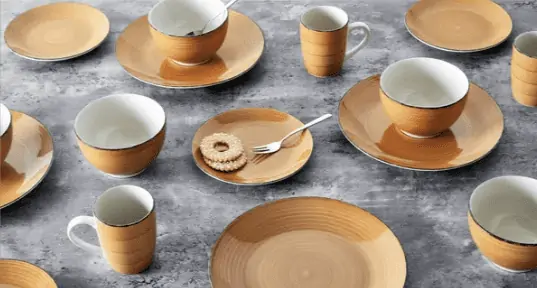 Kombiservice Catalina aus Steinzeug, 16-teilig für 29,95 € inkl. Versand (statt 50,00 € )