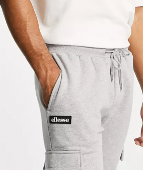 ellesse – Cargo Jogginghose in Grau mit Logo exklusiv bei ASOS   ASOS