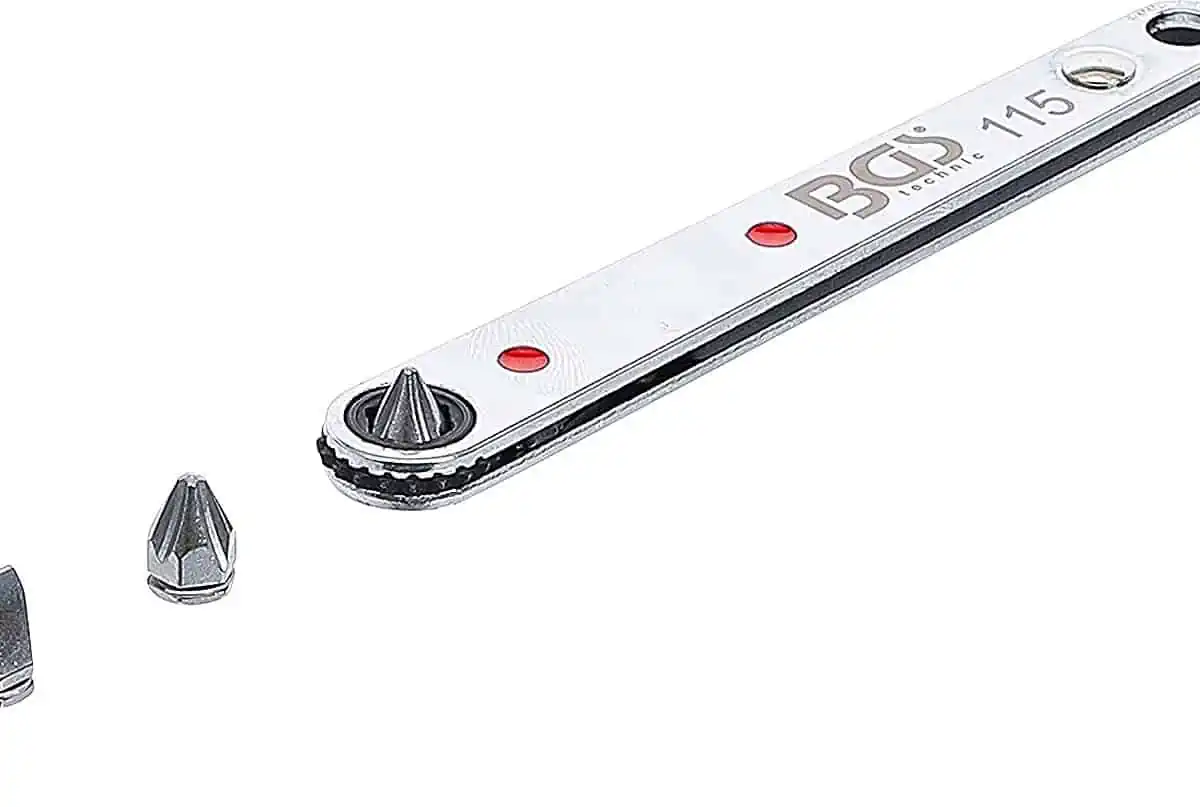 BGS 115 Spezial-Bitknarre, ultra dünn Abtrieb Innensechskant 6,3 mm (1/4″) – inkl. 4 Spezial-Bits für 8,26 € [Prime] statt 14,21 €
