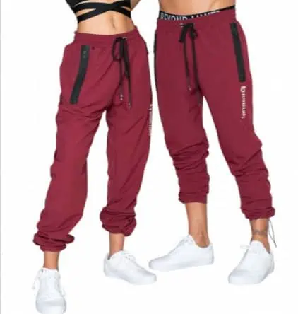 Beyond Limits Shell Unisex Trainingshose für 11,94 € inkl. Versand (statt 23,00 €)