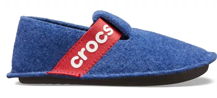Crocs Classic Slipper Kids in 4 Farben für je 10,00 € inkl. Prime-Versand (Gr. 19 – 35)