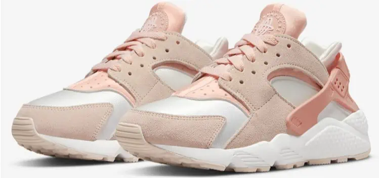 Nike Air Huarache Damen Sneaker in Pink für 69,93 € inkl. Versand (statt 88,00 €)