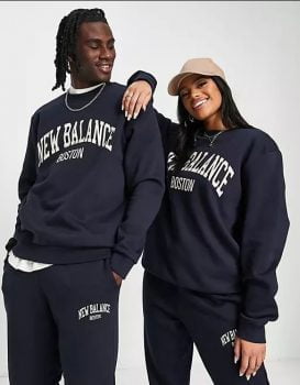 New Balance Unixsex College Sweatshirt in Navy