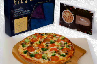 Pizzastein und Pizzaschaufel Set Cordierit Ofenstein mit Bambusschaufel e1657774609961