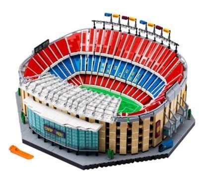 LEGO Creator Expert Set Camp Nou FC Barcelona 10284 e1660296724906