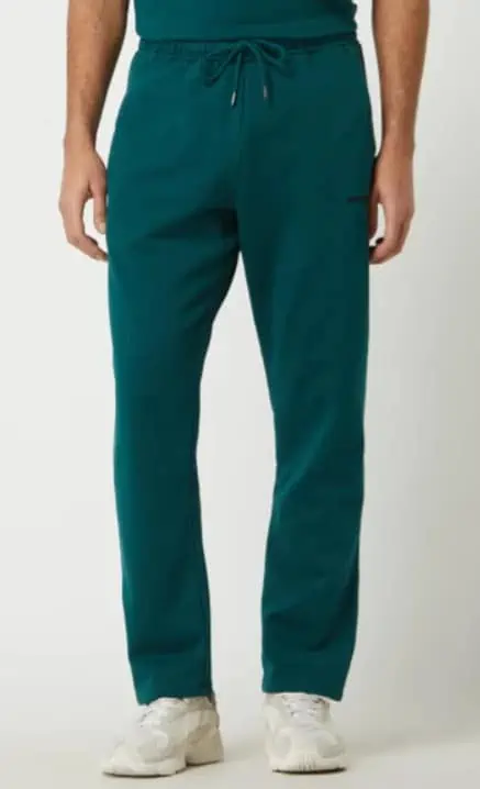 Pegador Logo Wide Sweathose Pin (Gr. M bis XXL) für 21,24 € inkl. Versand (statt 37,99 €)