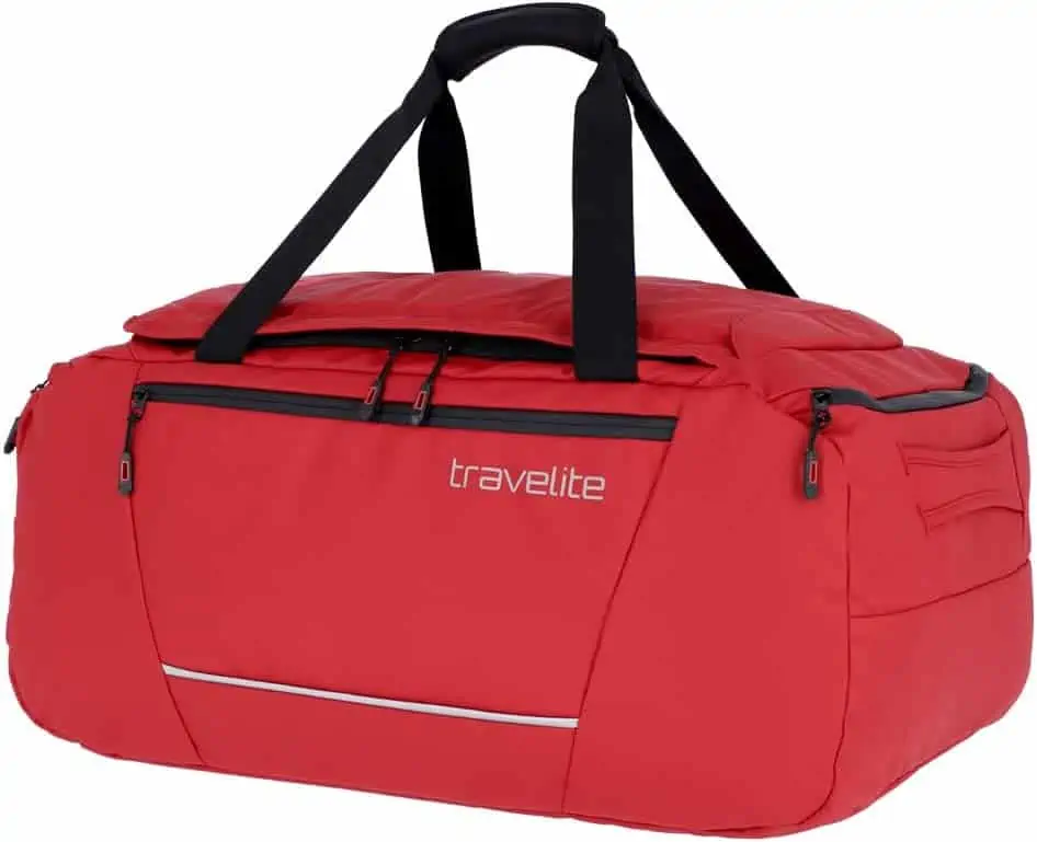 Travelite Basics Reisetasche in rot (60 cm, 51 Liter) für 34,68 € inkl. Versand statt 44,95 €