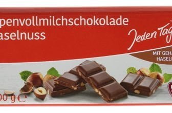 Jeden Tag Schokolade Alpenvollmilch Nuss 100 g 221949 Amazon de Lebensmittel Getraenke