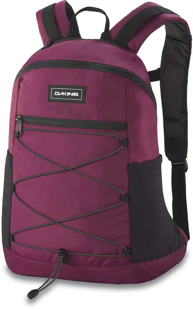 Dakine Rucksack Wndr (18 Liter) für 25,08 € [Prime/ nur noch 5 Stück verfügbar] statt 45,98 €