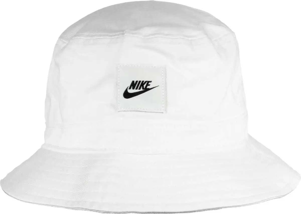 Nike Bucket Hat in weiß für 15,99 € inkl. Versand statt 23,15 €