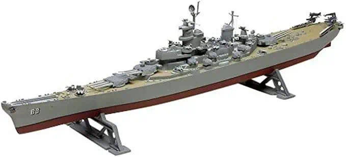 Revell U.S.S. Missouri Battleship Modellbausatz (1:535) für 11,80€ inkl. Versand (Prime)