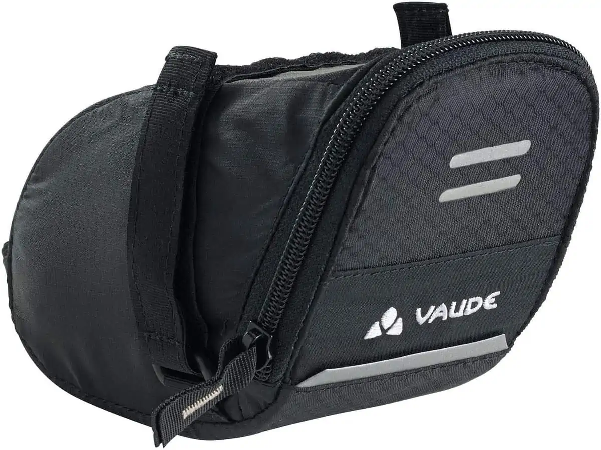VAUDE Race Light XL – Satteltasche Fahrrad mit Klett-Befestigung für 12,95 € [Prime] statt 16,94 €