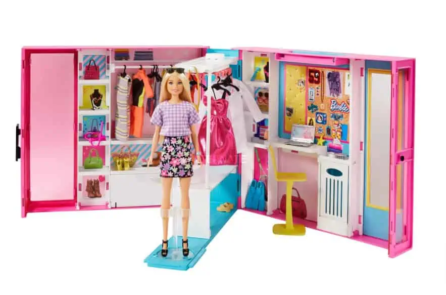 Barbie GBK10 – Traum Kleiderschrank mit blonder Puppe, +25 Zubehörteilen für 33,99 € inkl. Prime-Versand (statt 48,99 €)