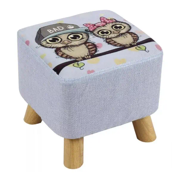 mömax Hocker mit Eulenmotiv für 10,00 € bei Abholung statt 25,00 €