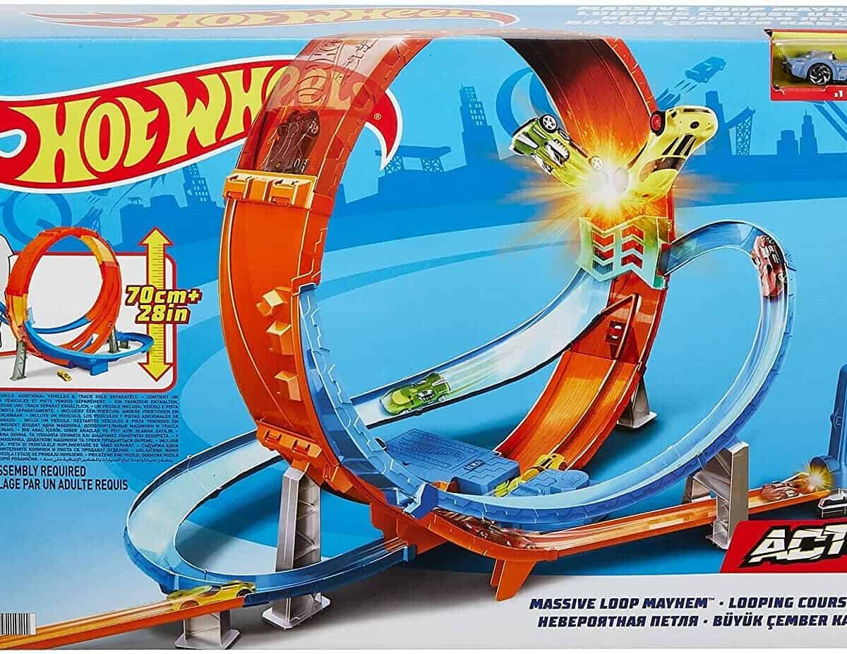 Hot Wheels Massive Loop Mayhem Track Set