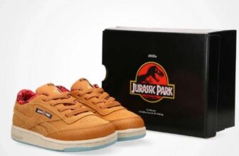 Reebok Infants x Jurassic Park Club C 85 Kinder Sneakers