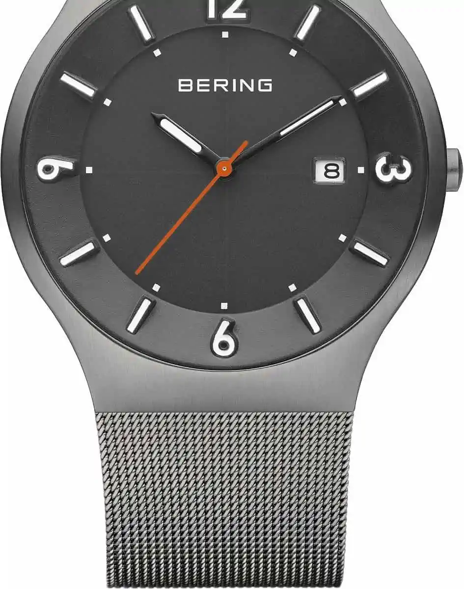 BERING Herren Analog Solar Collection Armbanduhr mit Edelstahl Armband und Saphirglas 14440-077 für 99,00 € inkl. Versand statt 159,00 €
