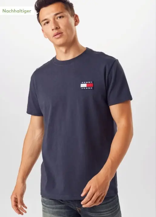 Tommy Jeans Badge Herren T-Shirt (Gr. XS und S) für 15,96 € inkl. Versand