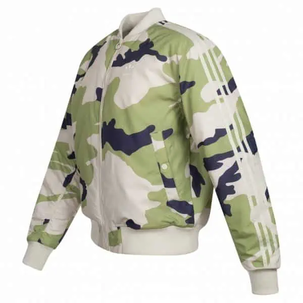 adidas Originals Camo Herren Bomberjacke (Gr. XS bis M) + Füllartikel für 55,43 € inkl. Versand (statt 88,99 €)