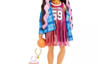 Barbie HDJ Extra Puppe in Basketball Trikot Kleid Zubehoer mit Haustier Corgi