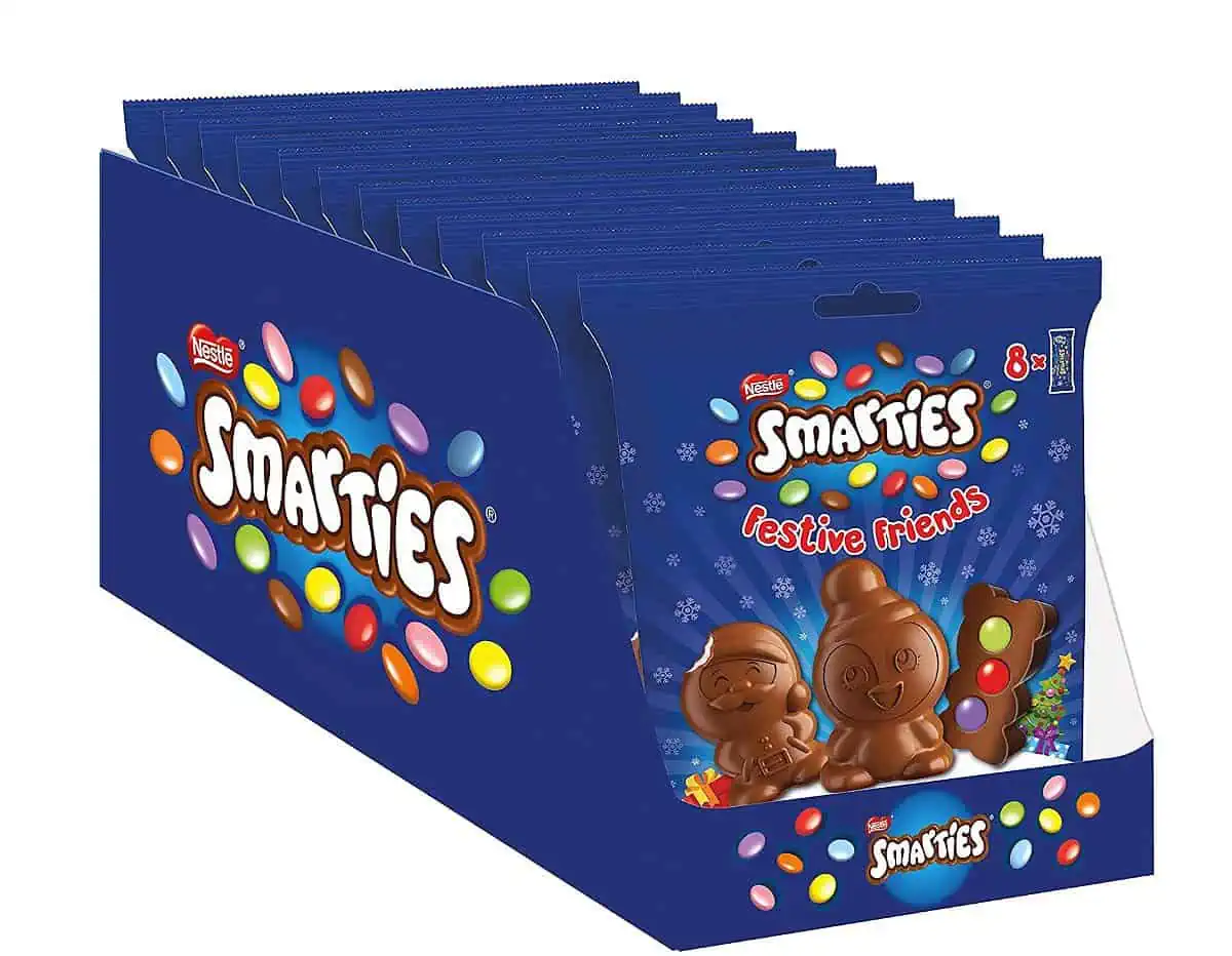 NESTLÉ SMARTIES Festive Friends 65g (à 8 Figuren pro Packung), 12erPack (12x65g) für 12,05 € inkl. Prime-Versand (statt 20,00 €)