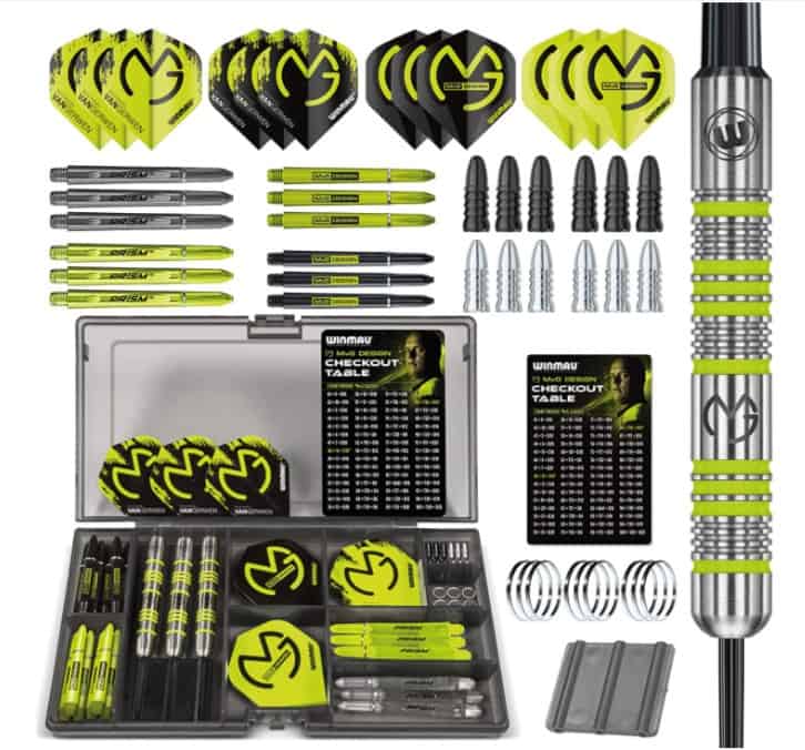 Winmau Mvg Dart Steeltip Geschenkset Teiliges Dartset Mit Saetzen Dartschaeften Saetzen Fluege Und Zubehoer Amazon De Sport Freizeit