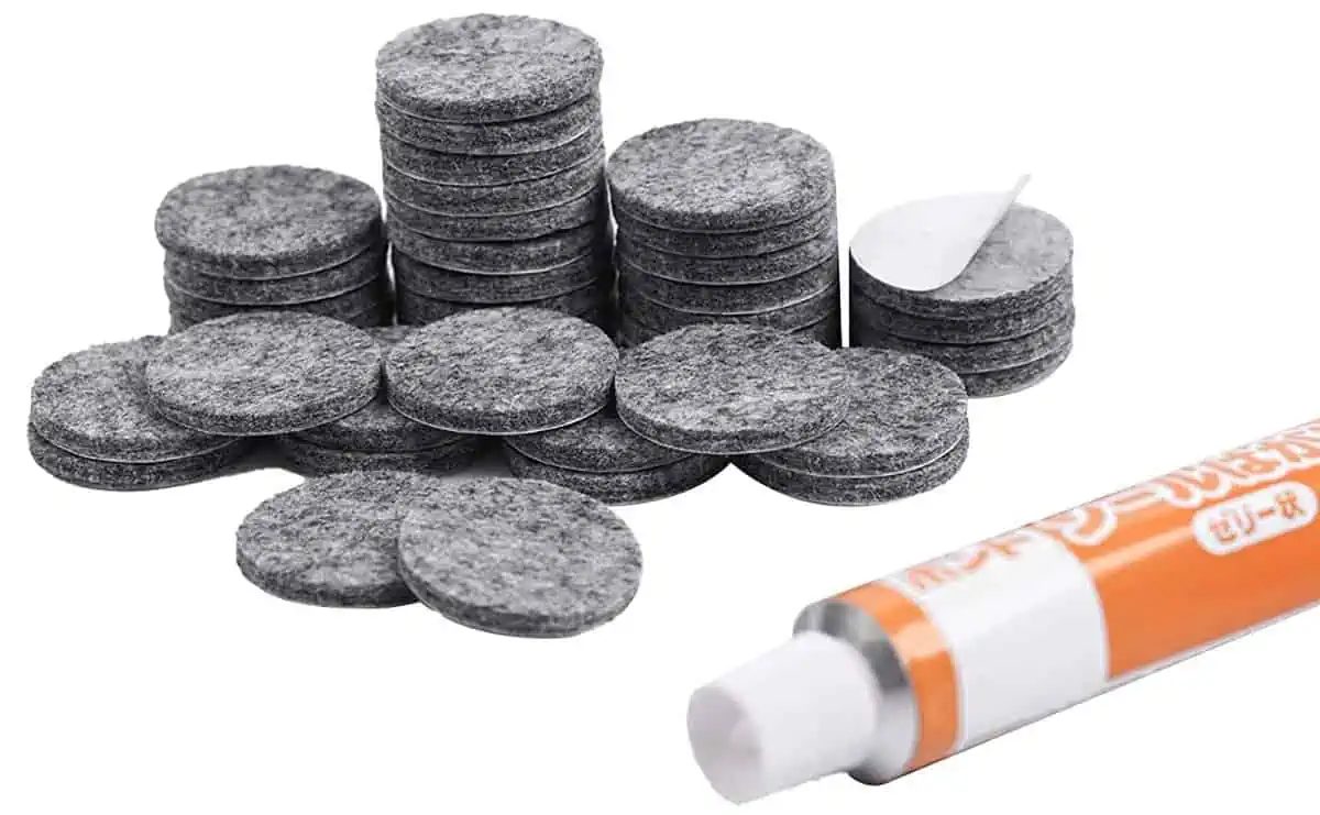120 StüCk Filzgleiter Selbstklebend Set ,Kommt mit 20 g Kleberentferner für 2,50 € inkl. Prime-Versand (statt 3,99 €)