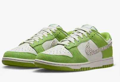 Nike Dunk Low DR0156-300 Chlorophyll/Cave Stone/Light Iron Ore + Füllartikel ab 65,58 € inkl. Versand (Nike Member) statt 119,00 €