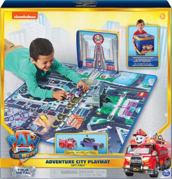 PAW PATROL True Metal Set mit Adventure City Spielmatte und exklusiven Spielzeugautos Verpackung