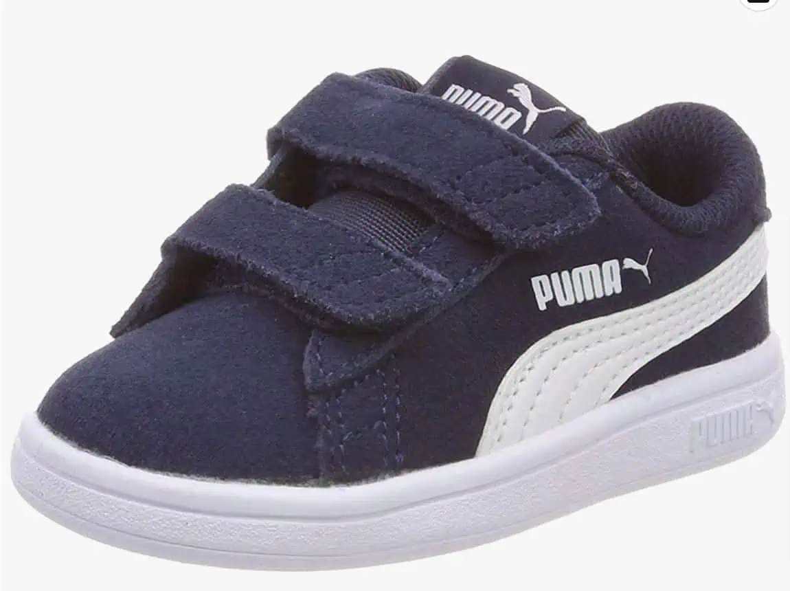 PUMA Unisex Kinder Smash v2 für 18,99 € inkl. Prime-Versand (statt 30,37 €)