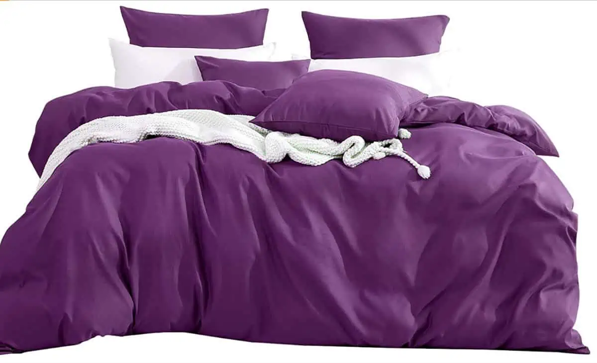 Aisbo Bettwäsche 200×200 3teilig Lila – Bettbezug 200x200cm 3tlg mit Kissenbezug für 16,49 € inkl. Prime-Versand (statt 28,04 €)