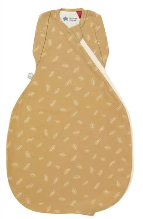 Tommee Tippee Baby Schlafsack für Neugeborene, 3-6 m, 1,0 TOG, Ockerblatt für 15,67 € inkl. Versand (statt 26,39 €)