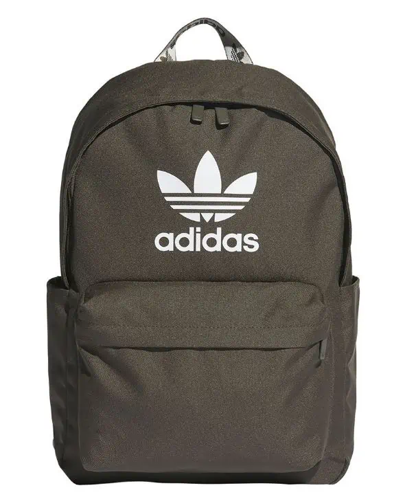adidas Originals Adicolor HD7154 Rucksack in shadow Olive für 25,33 € inkl. Versand (statt 33,41 €)