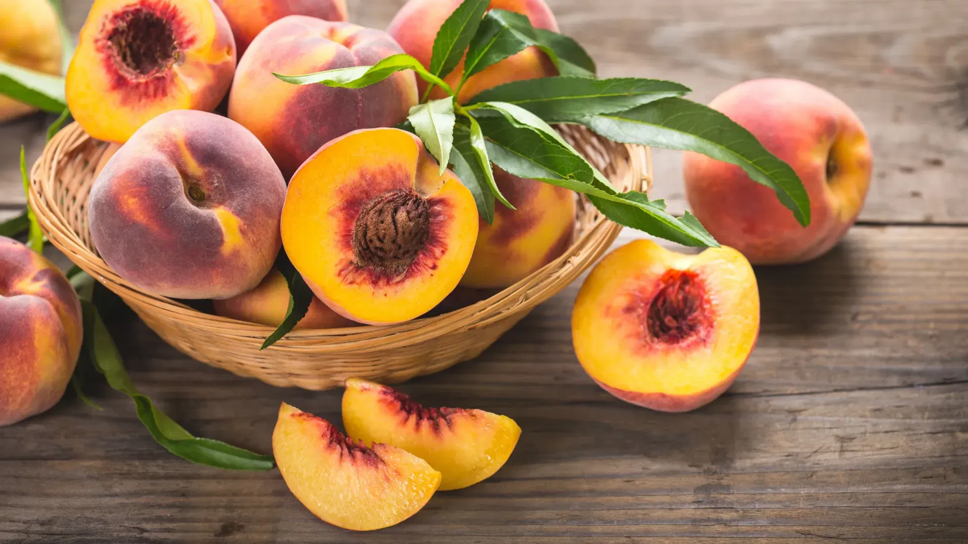 marktguru: 0,40 € Cashback auf frische Pfirsiche