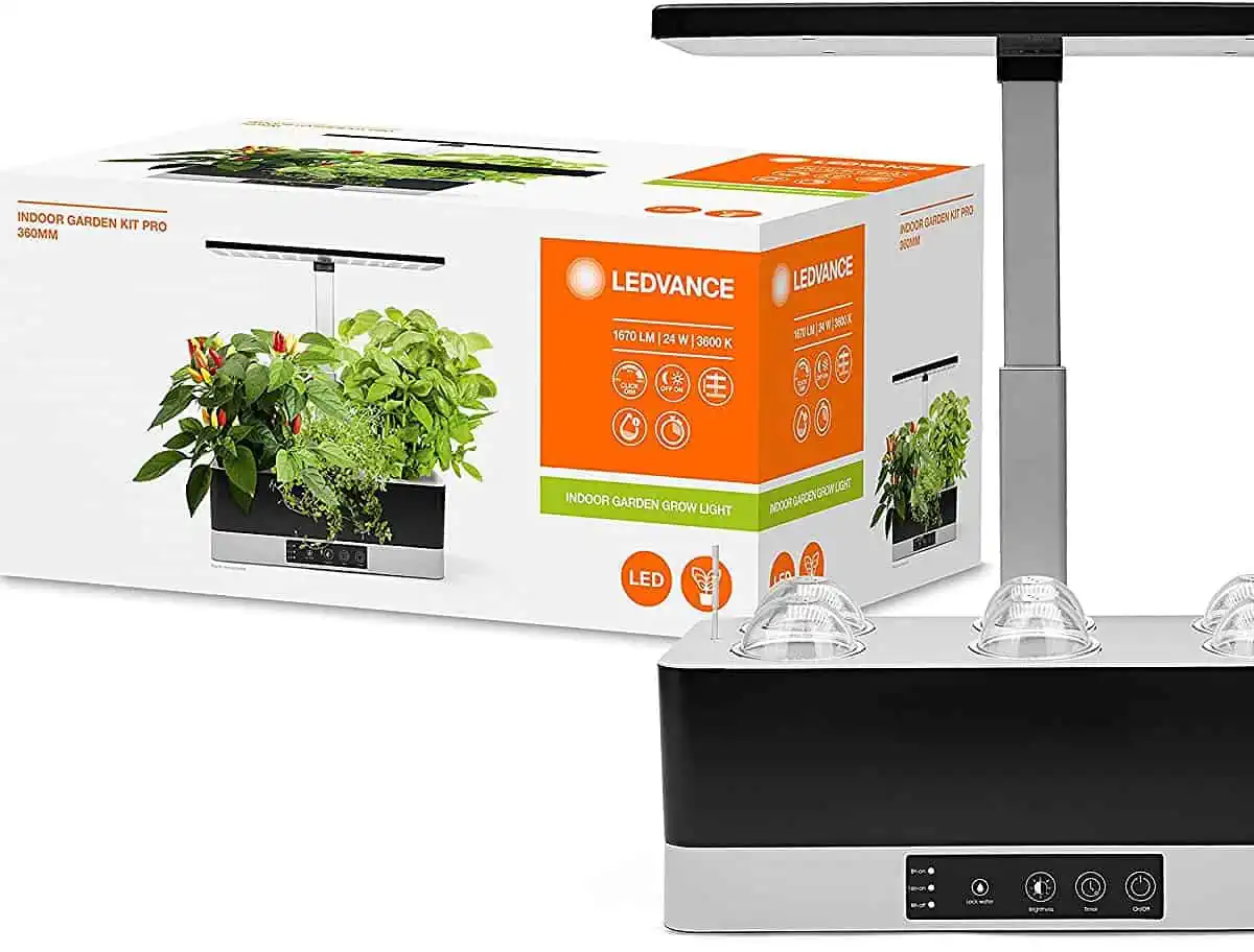 LEDVANCE LED Pflanzenleuchte (dimmbar mit 1670 Lumen, Wachstumlampe mit 6 Fächern für den Indoor Garten) für 29,99 € inkl. Versand (statt 68,85 €)