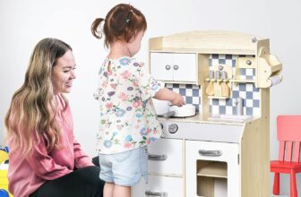 HOMCOM Kinderküche Spielküche aus Holz mit Zubehör praxis