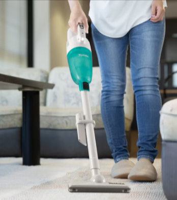 Makita Akkustaubsauger CL117FDX4 für 45,90 € inkl. Versand (statt 85,00€)
