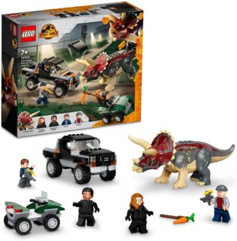 LEGO Jurassic World Triceratops Angriff