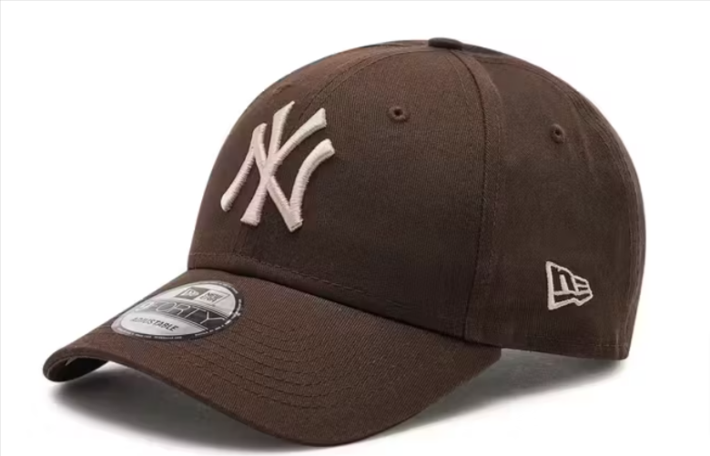 New Era 9Forty Cap League Essential New York Yankees Walnut