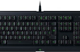 Razer Cynosa Lite Gaming Tastatur (, Millionen Farboptionen, Vollständig programmierbare Taste, Robustes spritzwassergeschütztesDesign, Unterstützt Synapse)