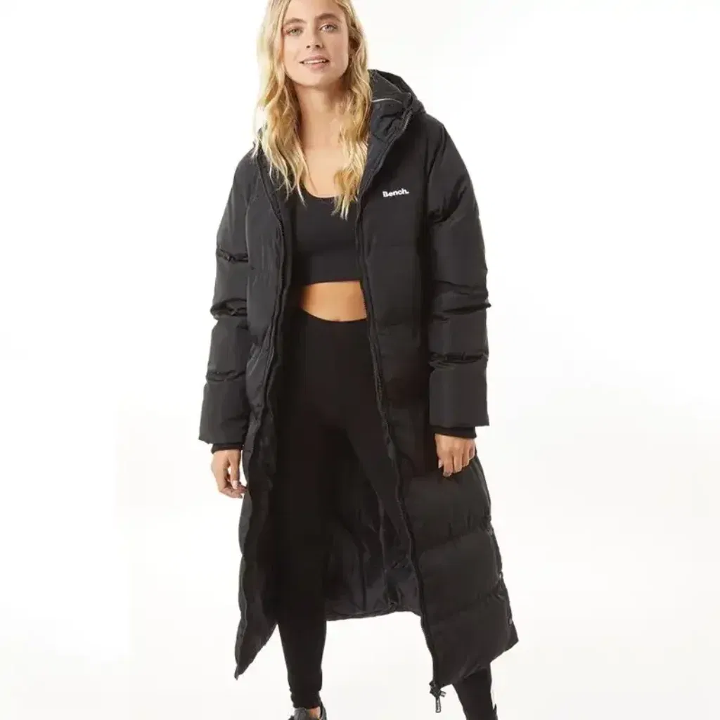 Bench Damen 'Ryelle' Maxi-Länge Pufferjacke Für 60,98 € Inkl. Versand Statt Für 105,34 €