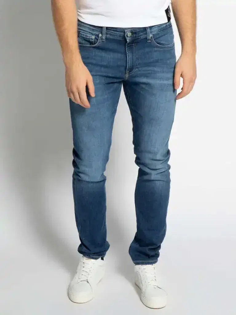 Calvin Klein Slim Fit Jeans Für 31,46€ Inkl. Versand Statt Für 79,99€ 👖