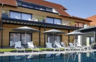 Schloss Reinach (Breisgau): 2 Nächte, Frühstück, Wellness & 1 x 3-Gang-Dinner für 258 €